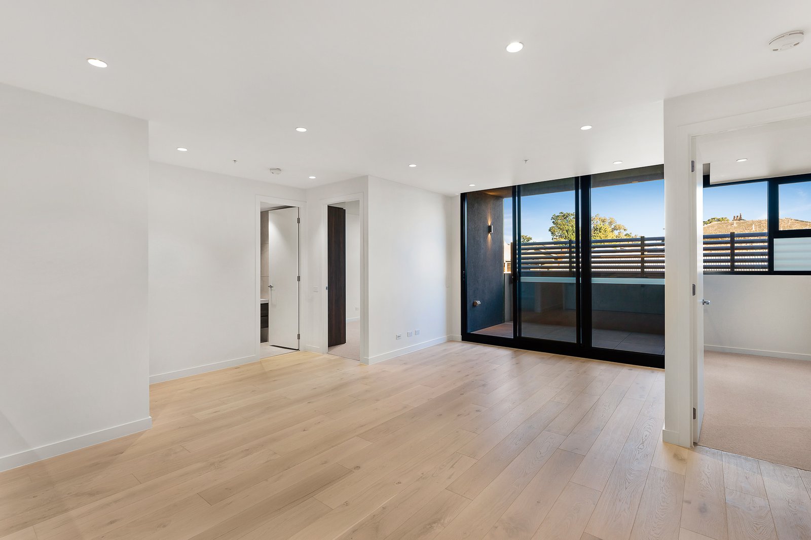 Gallery: 106/28-30 Linacre Road