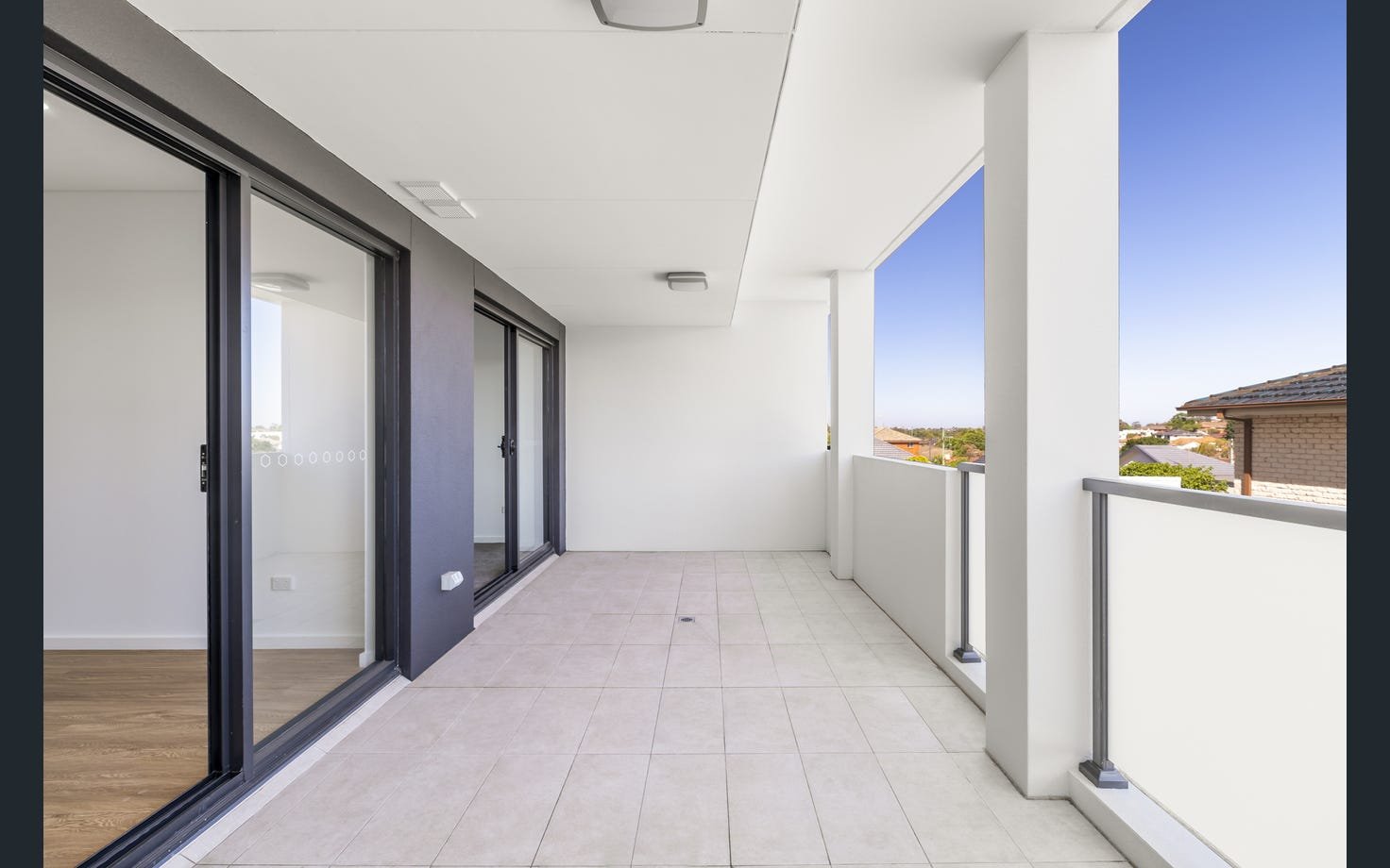 106/2A Cooks Avenue CANTERBURY 8