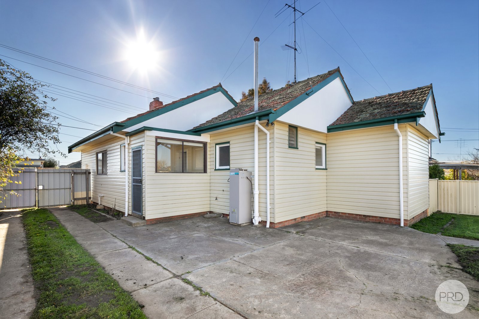 1063 Norman Street WENDOUREE 8