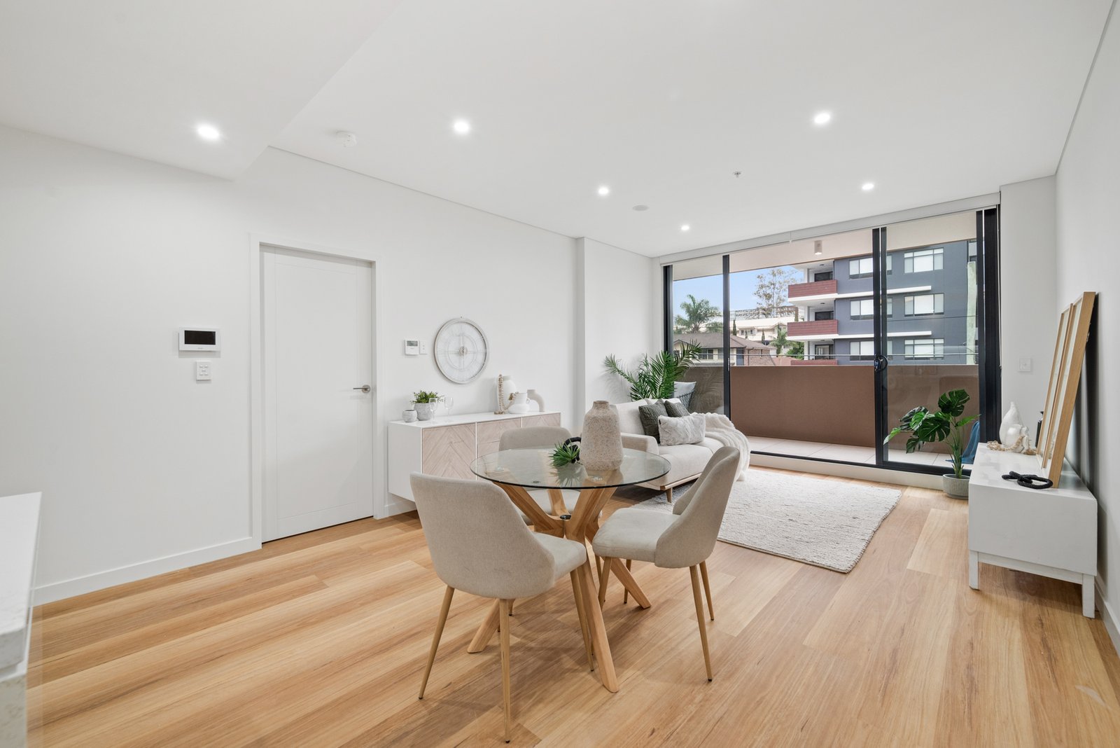 106/32 Lethbridge St  Penrith 4