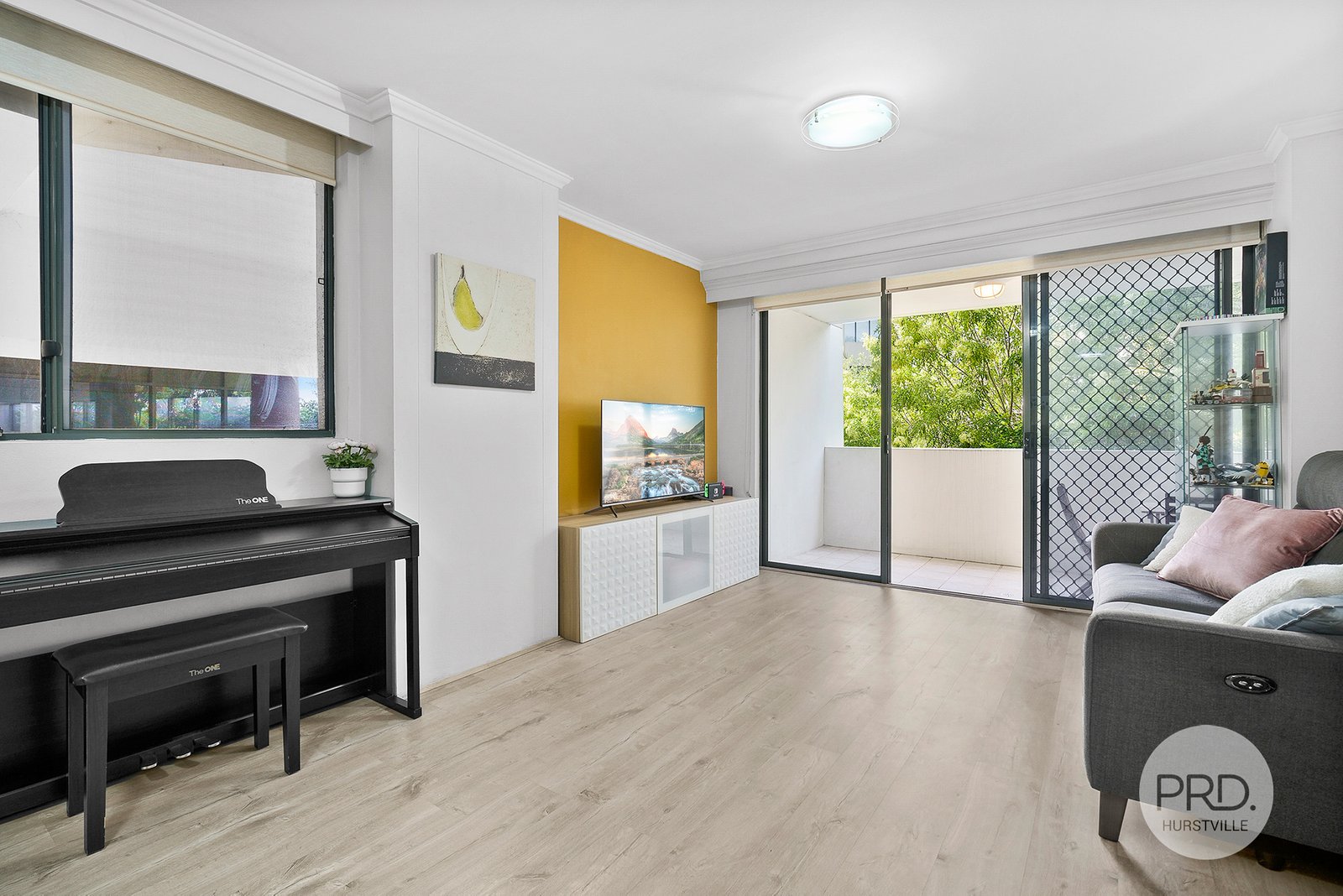 106/323 Forest Road HURSTVILLE 2
