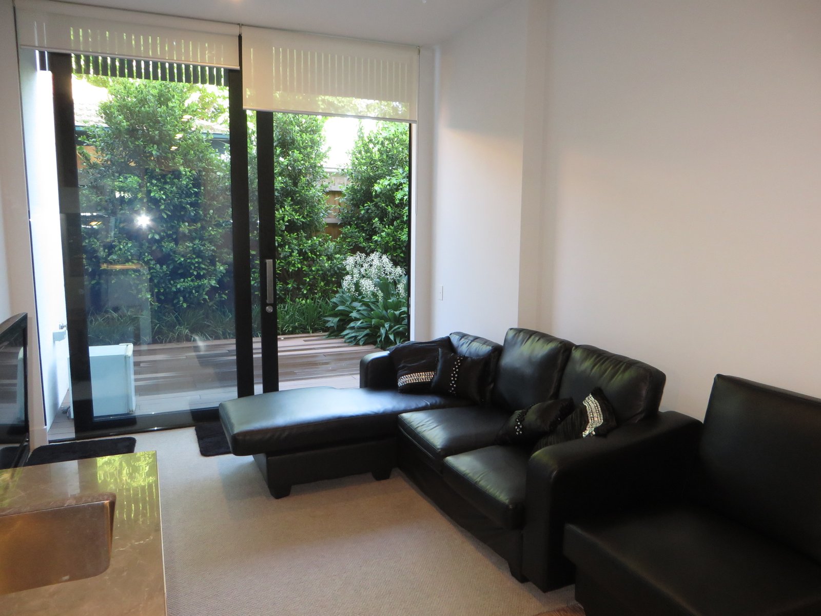 Gallery: 106/33 Crisp Street