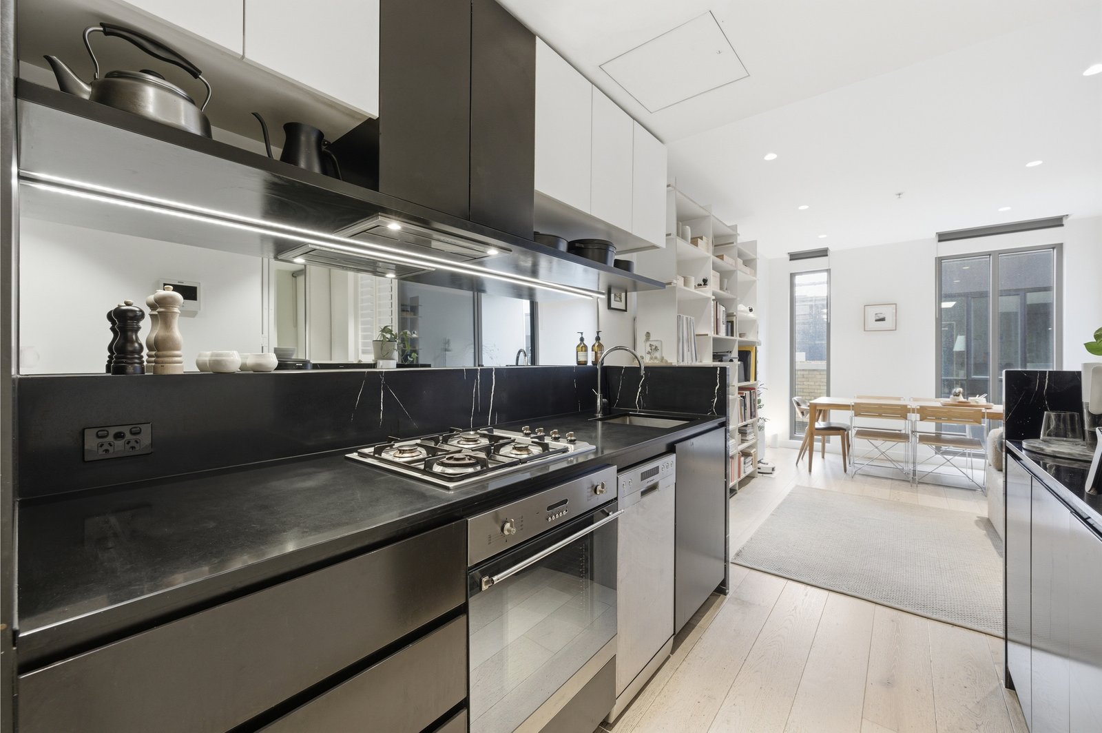 Gallery: 106/35 Wilson Street
