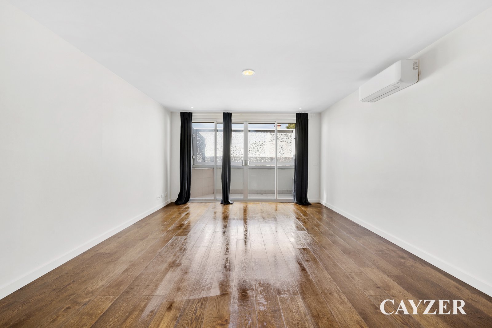 Gallery: 106/409 Bay Street
