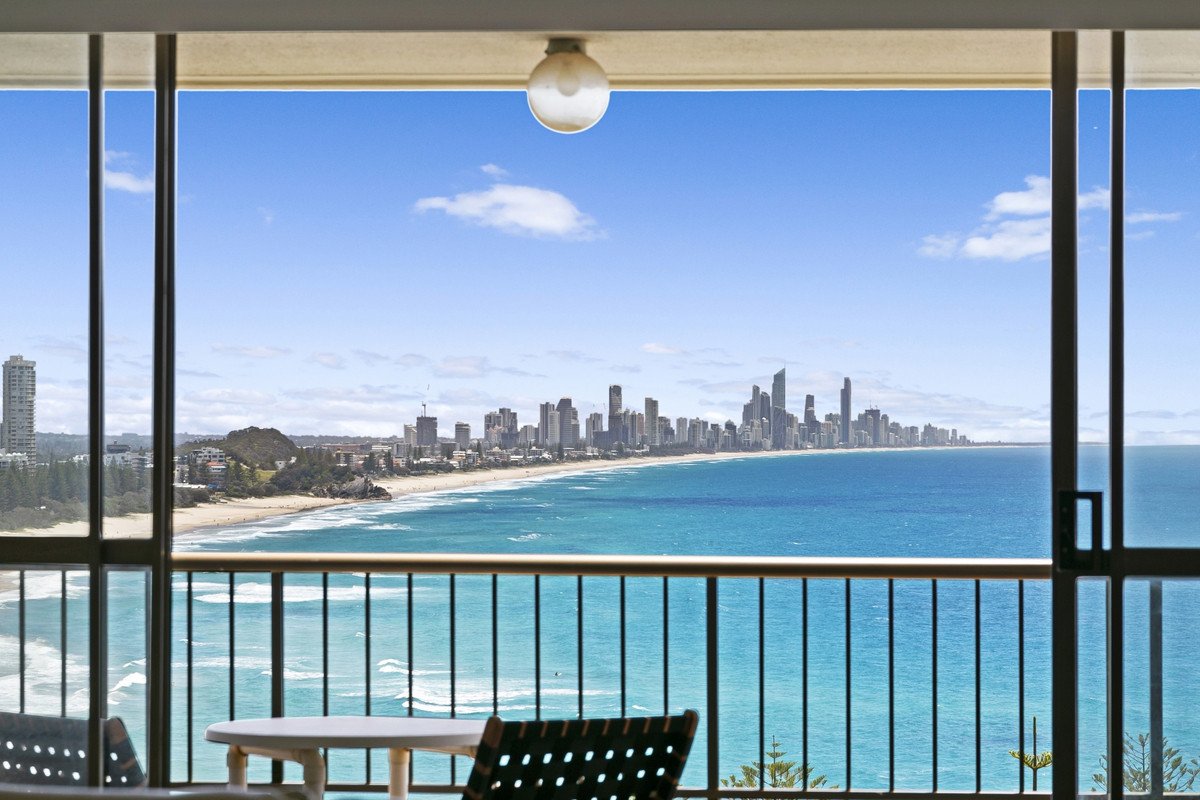 106/45 Hayle Street Burleigh Heads 10