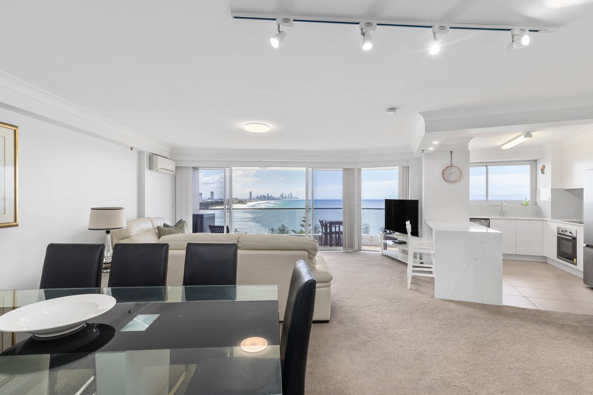 106/45 Hayle Street Burleigh Heads 5