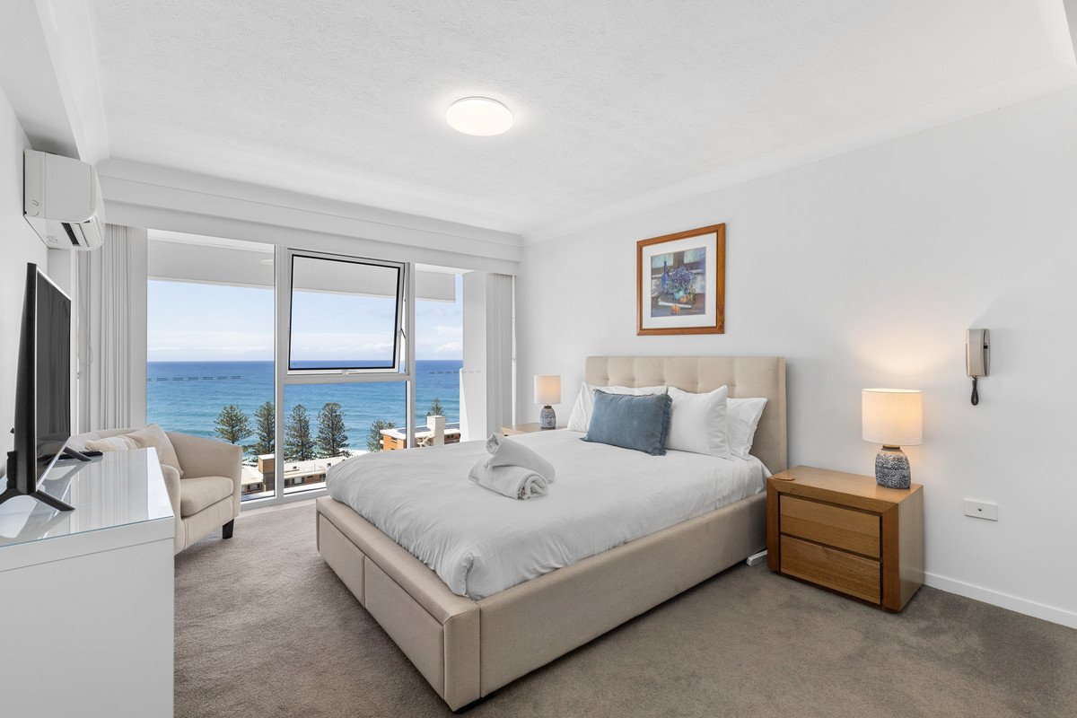 106/45 Hayle Street Burleigh Heads 11