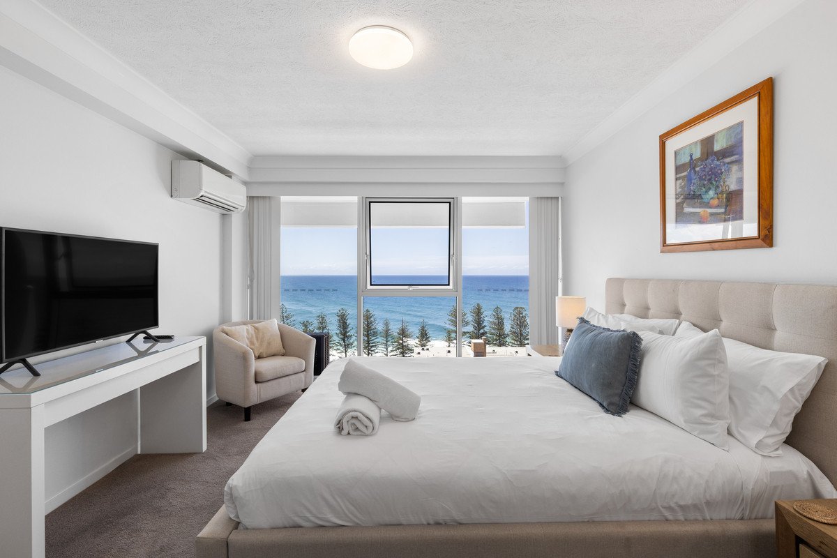 106/45 Hayle Street Burleigh Heads 12