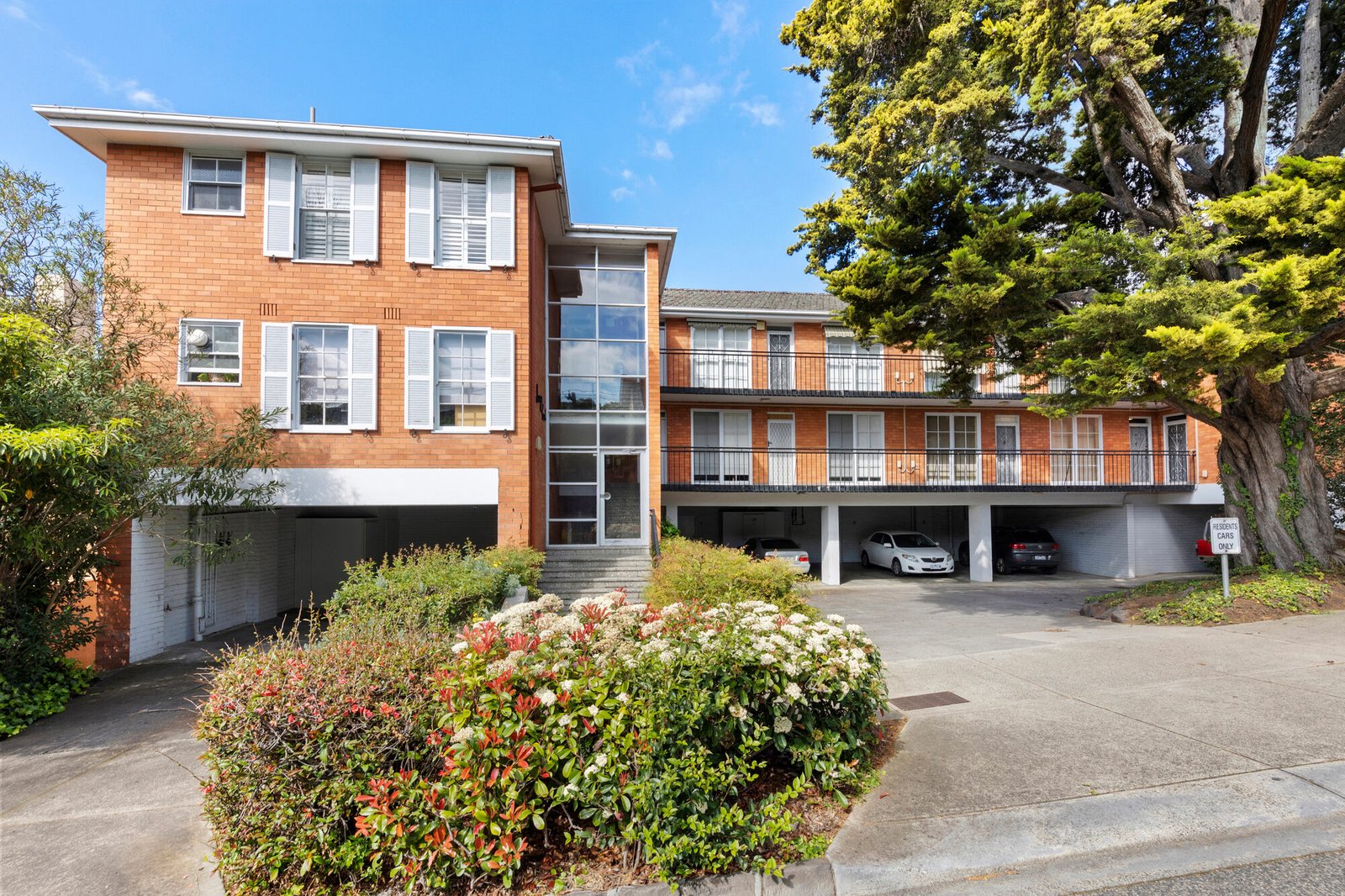 Real Estate and Property in 10/647 Toorak Rd , Toorak, VIC