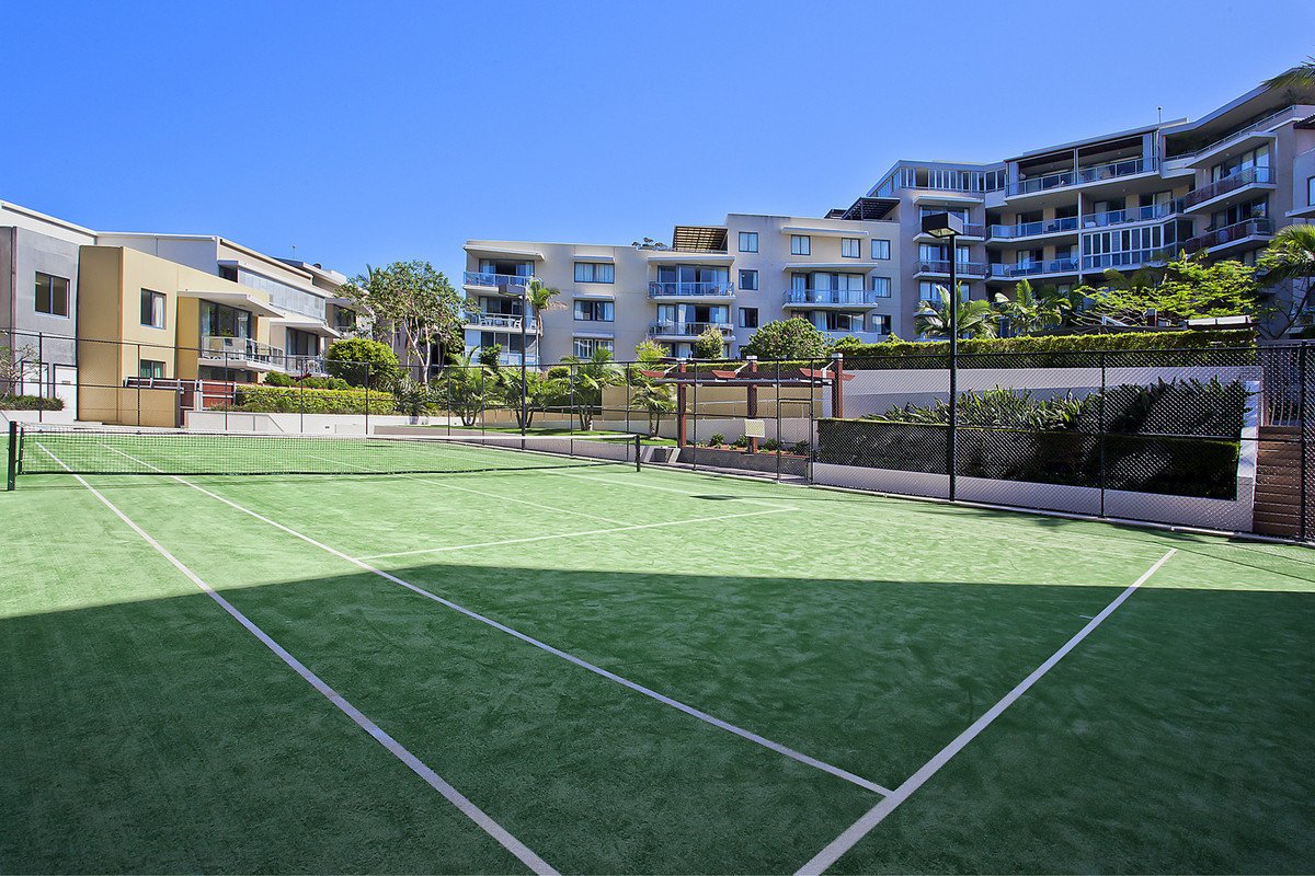 1065/1 Ocean Street BURLEIGH HEADS 11