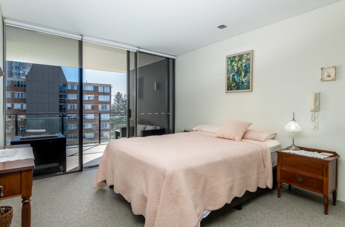 1065/2-14 The Esplanade Burleigh Heads 6