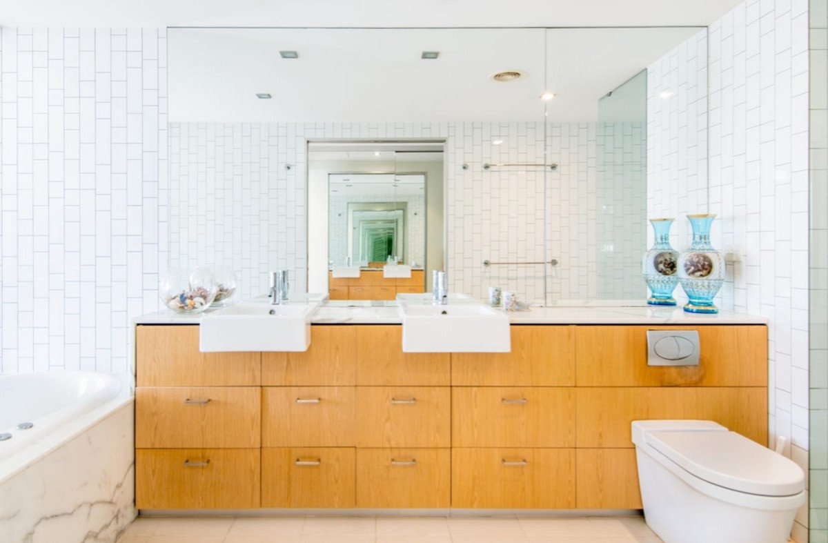 1065/2-14 The Esplanade Burleigh Heads 9