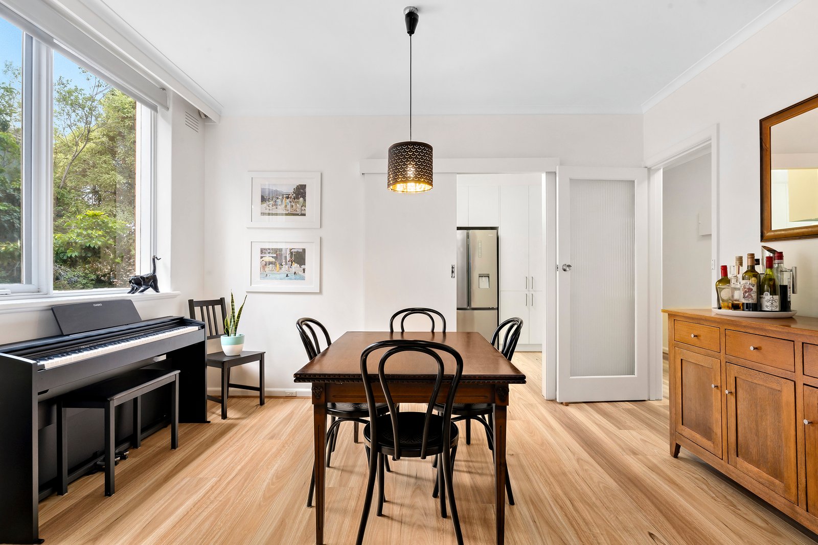 Gallery: 10/66 Westbury Street