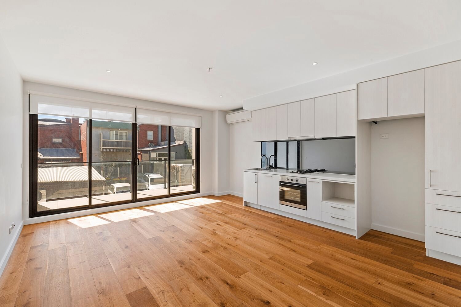 Gallery: 106/61 Lees Street