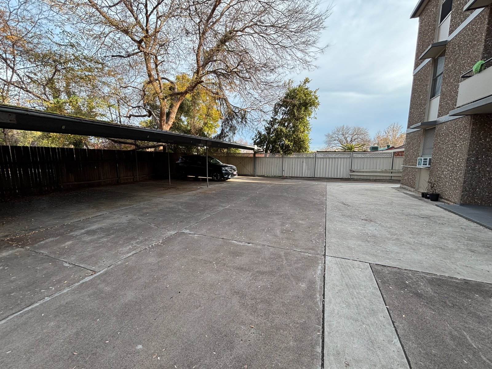 10/67 White Street TAMWORTH 9