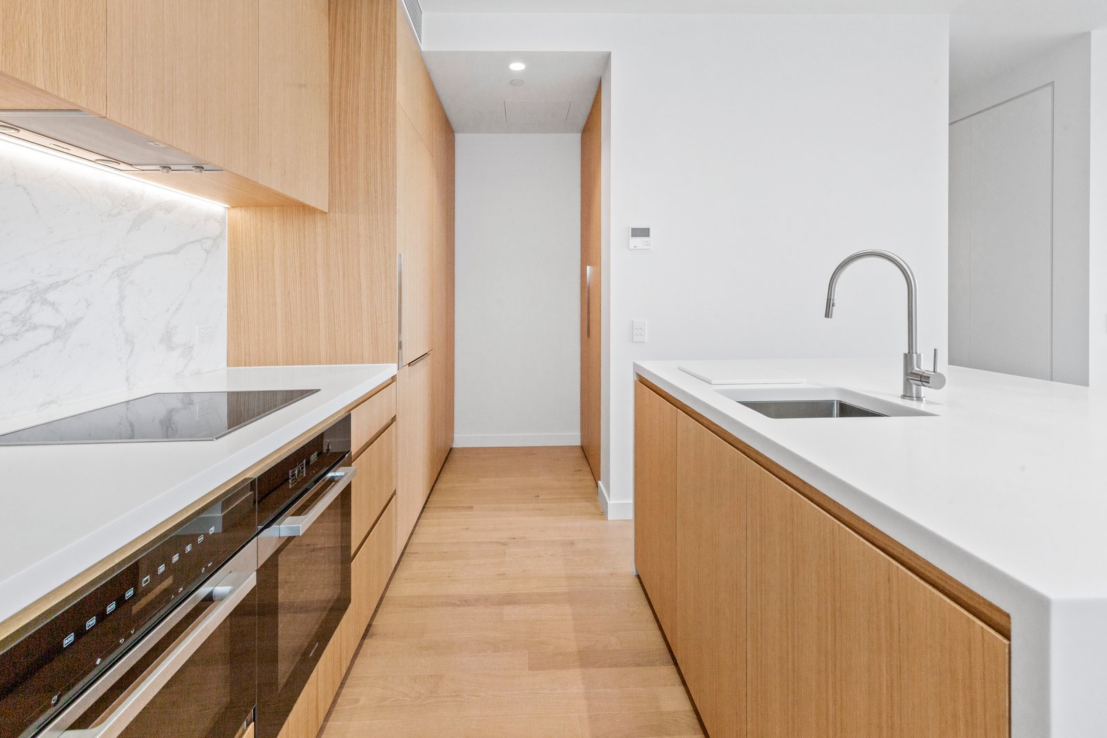 Gallery: 106/8 Anchor Place