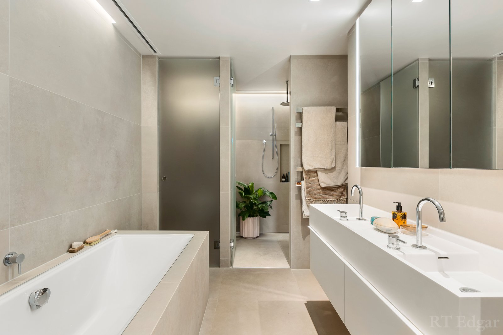 Real Estate and Property in 106/8 Murphy Street, South Yarra, VIC