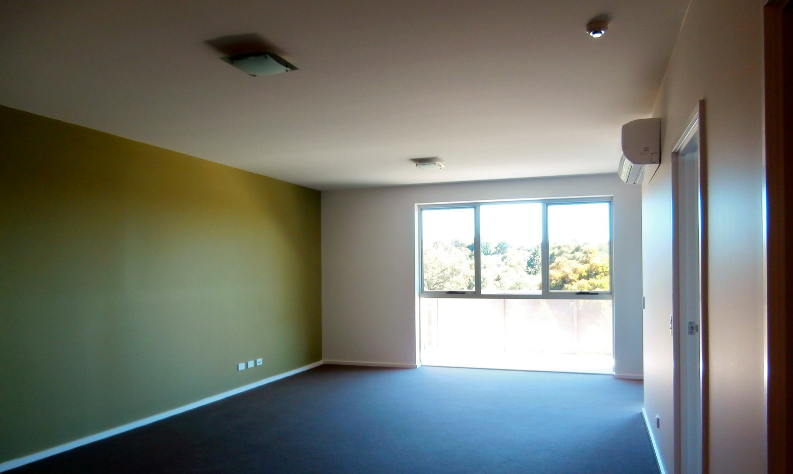 Gallery: 106/8 Power Avenue