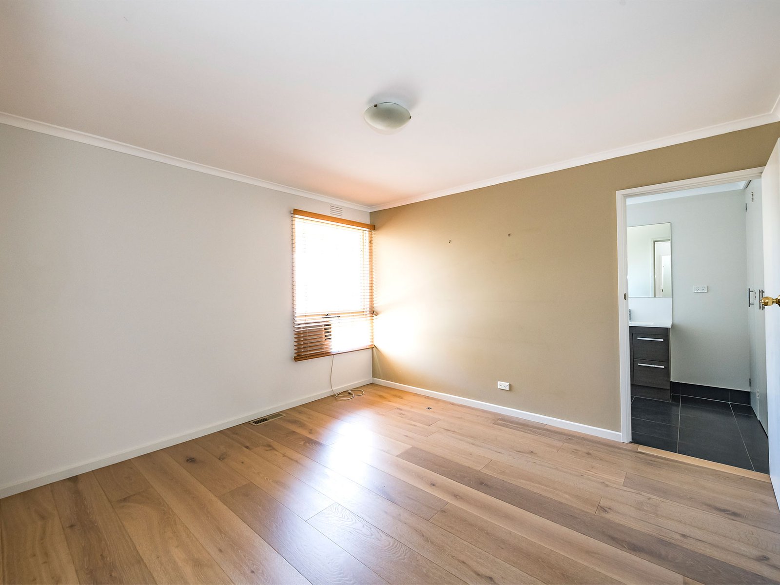 Gallery: 10/69 Abbott Street