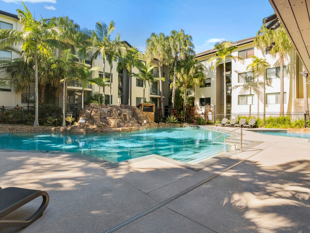 106/955 Gold Coast Highway PALM BEACH 10