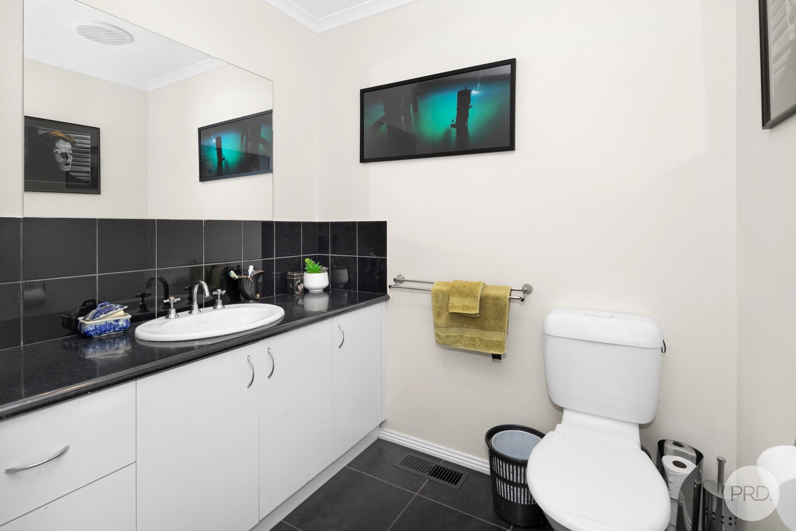 106B Sim Street BLACK HILL 8