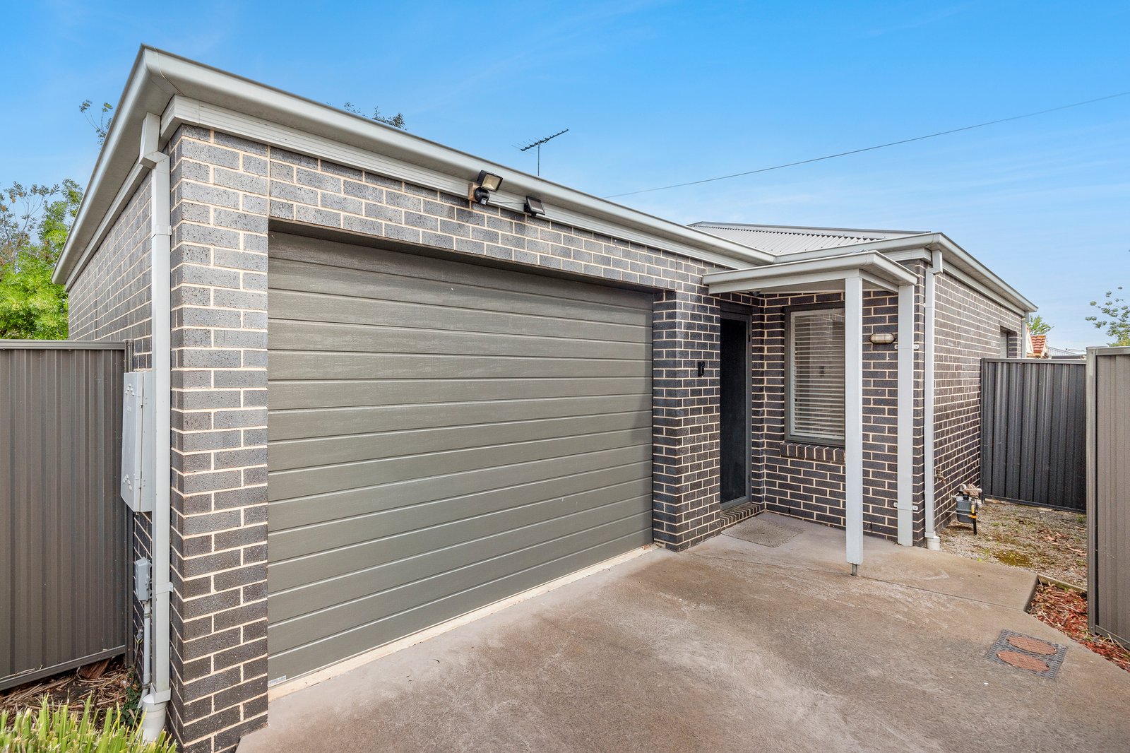 Gallery: 106B St Albans Road
