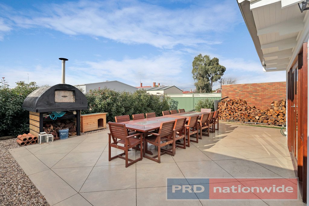 107 Beverin Street SEBASTOPOL 8