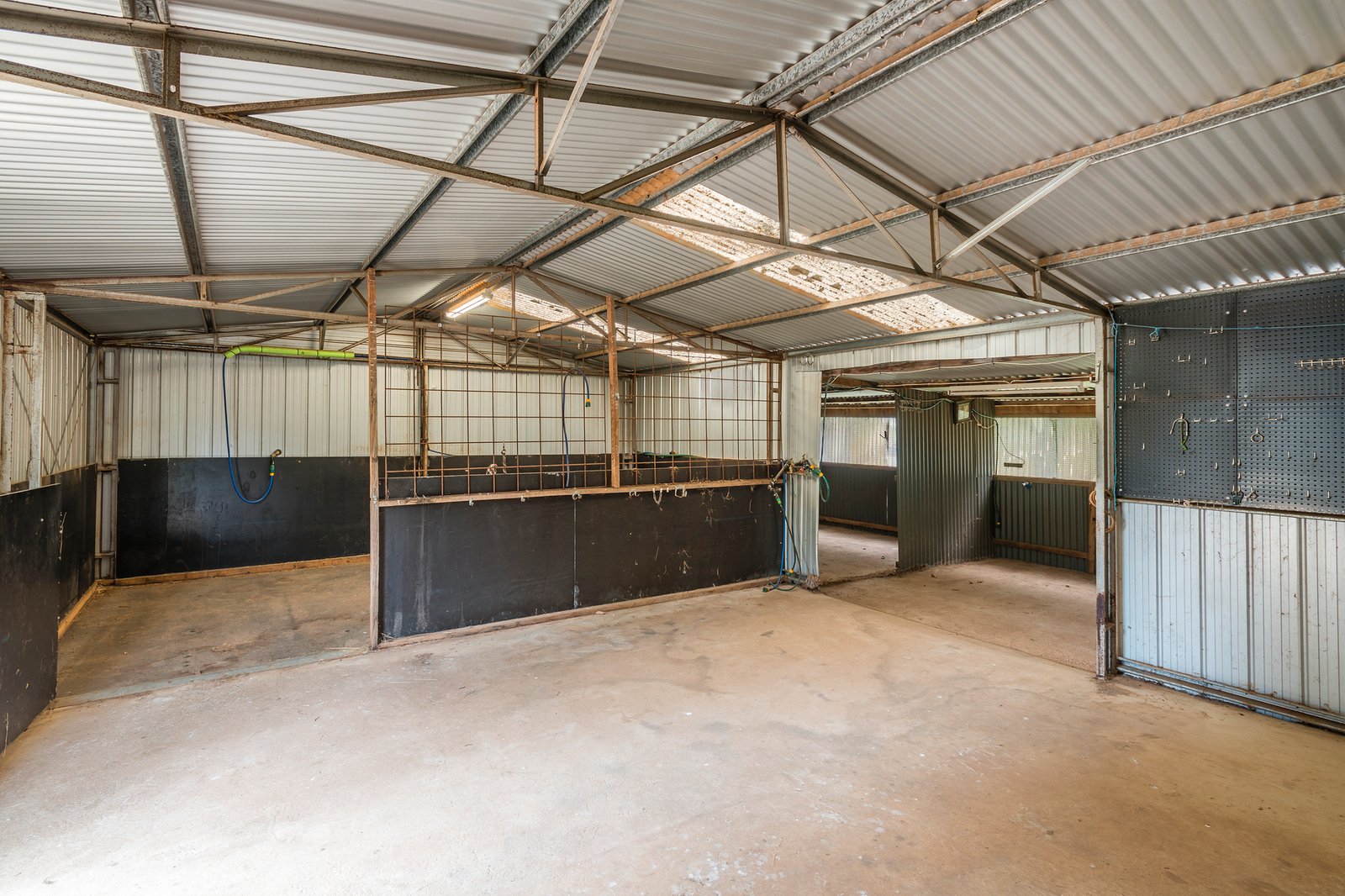 Real Estate and Property in 107 Clarkes Lane, Woodend, VIC