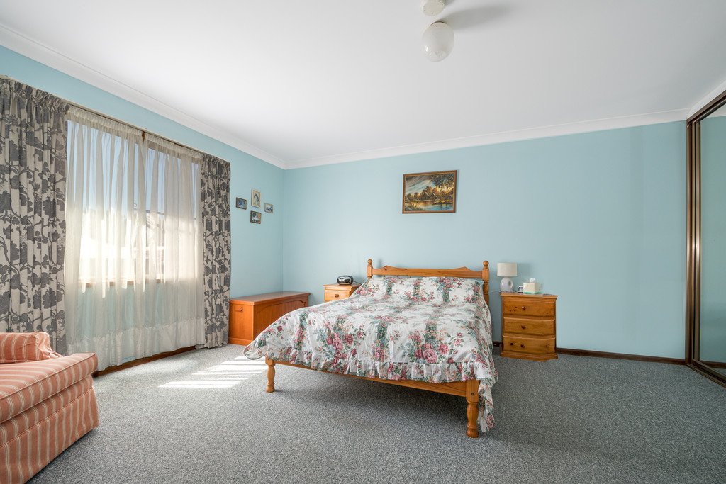 107 Devonshire Crescent OAK FLATS 7