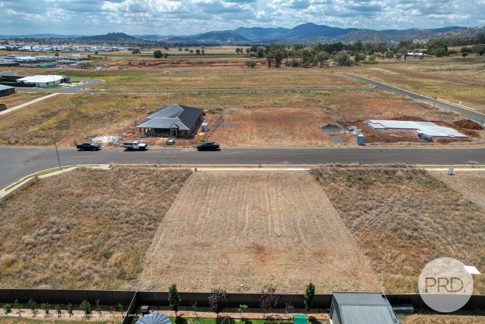 107 Evesham Circuit TAMWORTH 7