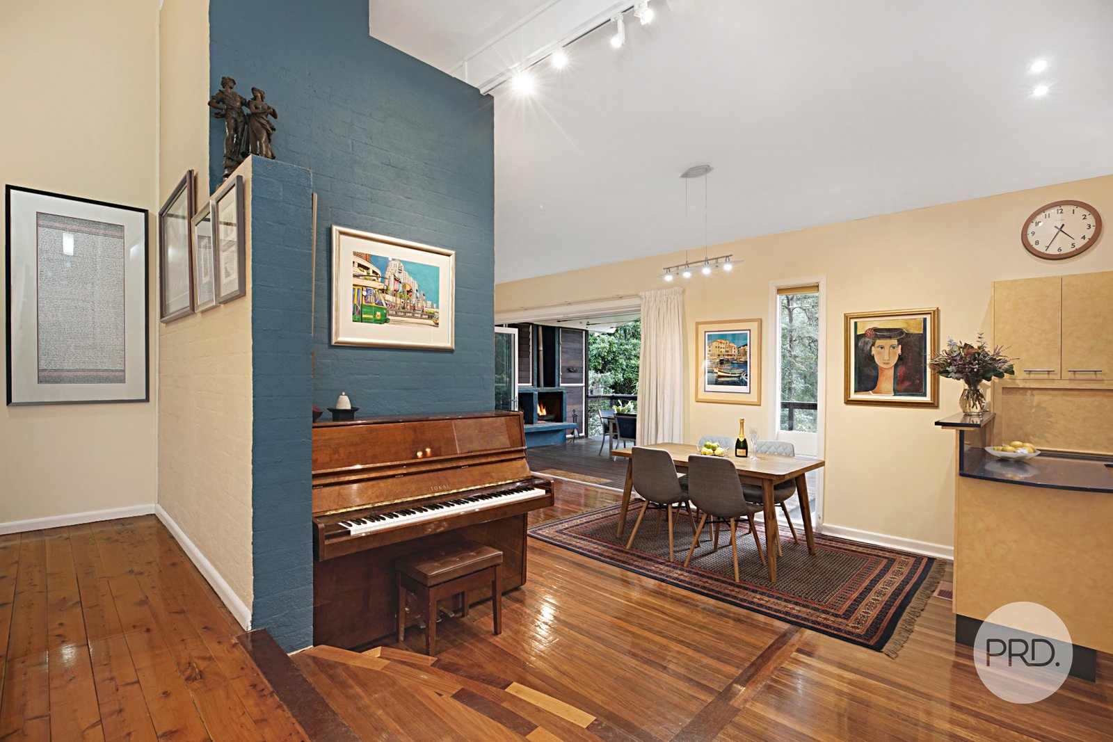 107 Governors Drive LAPSTONE 12