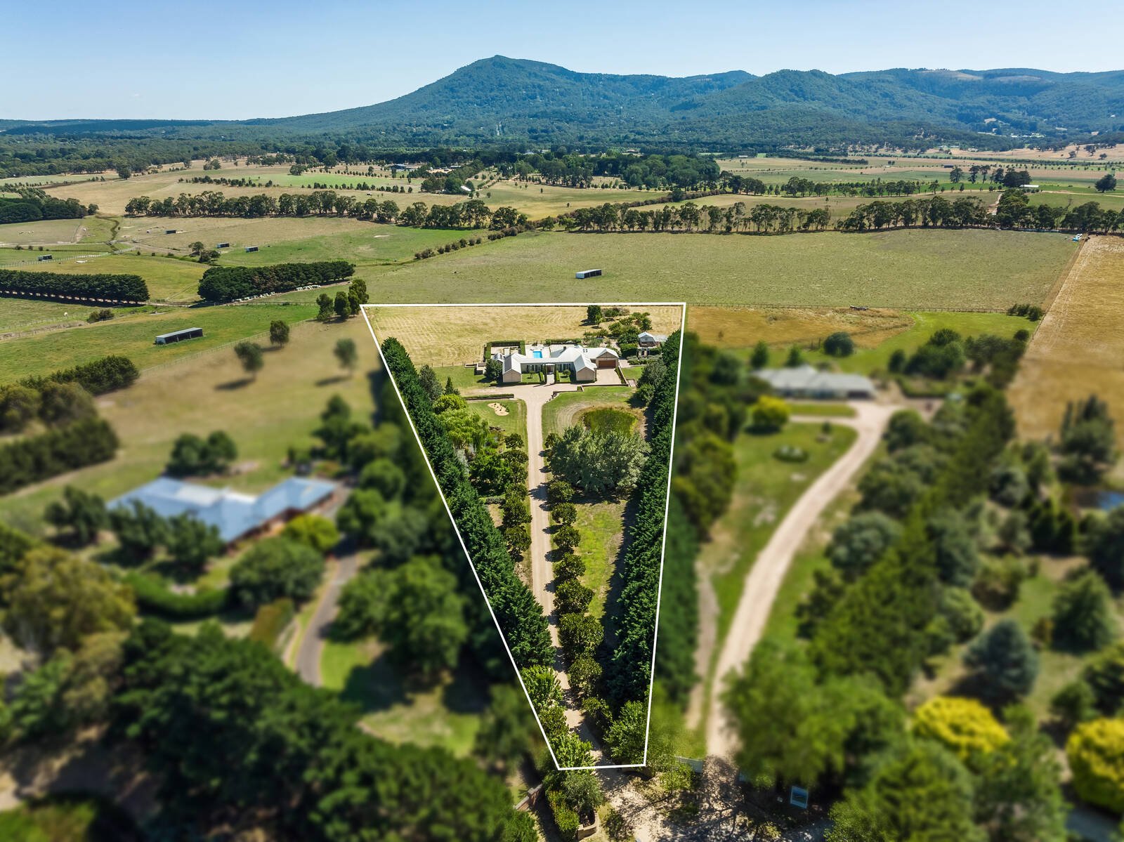 Real Estate and Property in 107 Kemp Road, New Gisborne, VIC