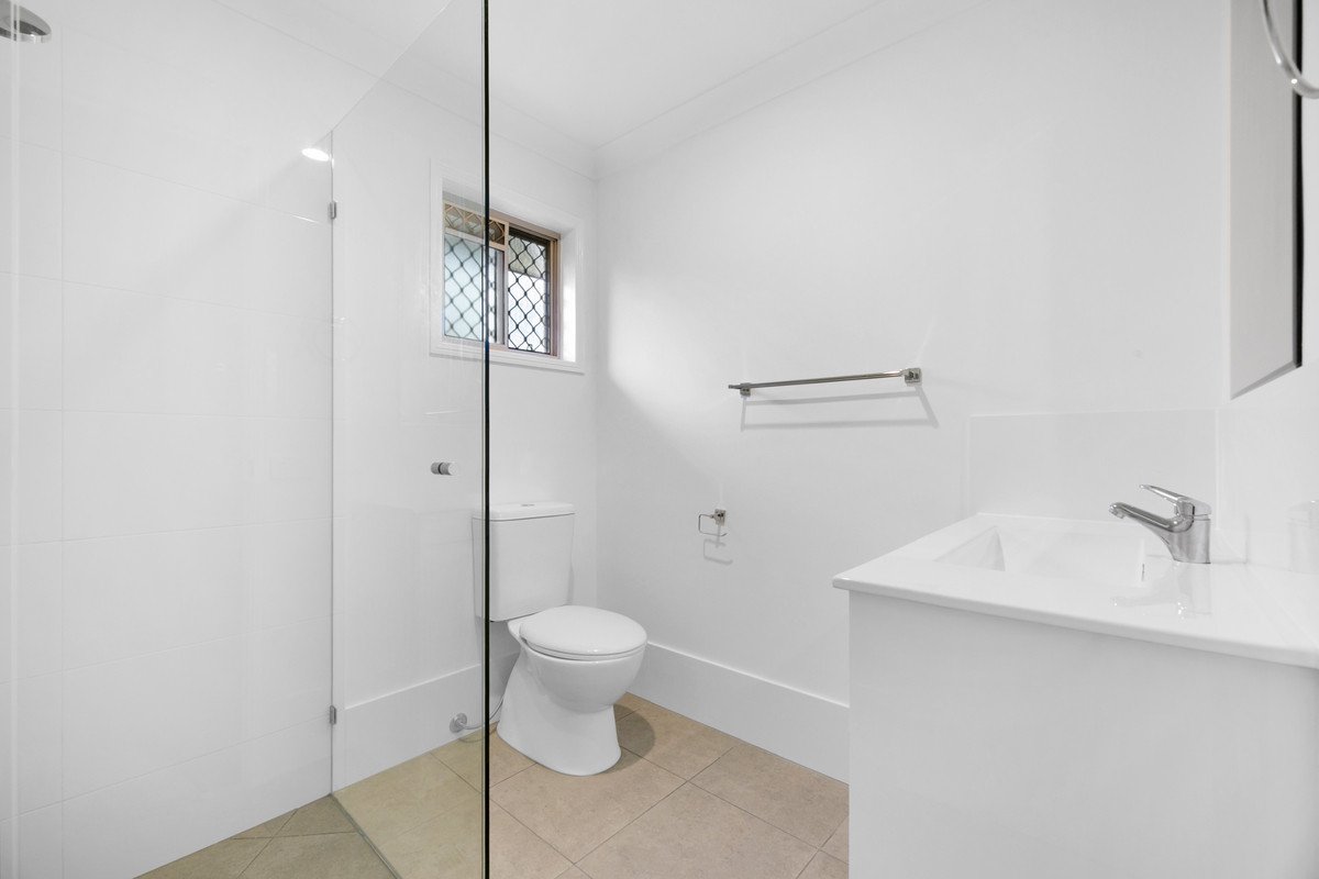 107 Kingarry Circuit Merrimac 8