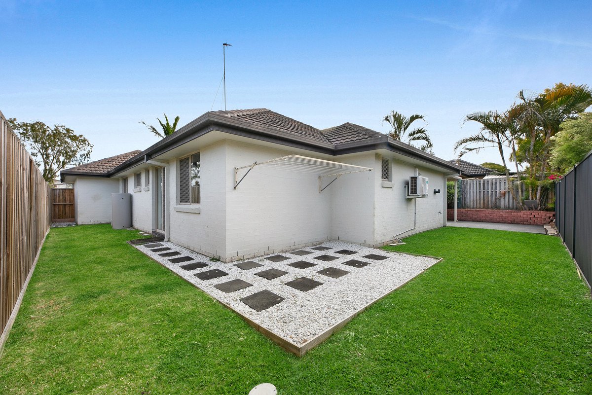 107 Kingarry Circuit Merrimac 14