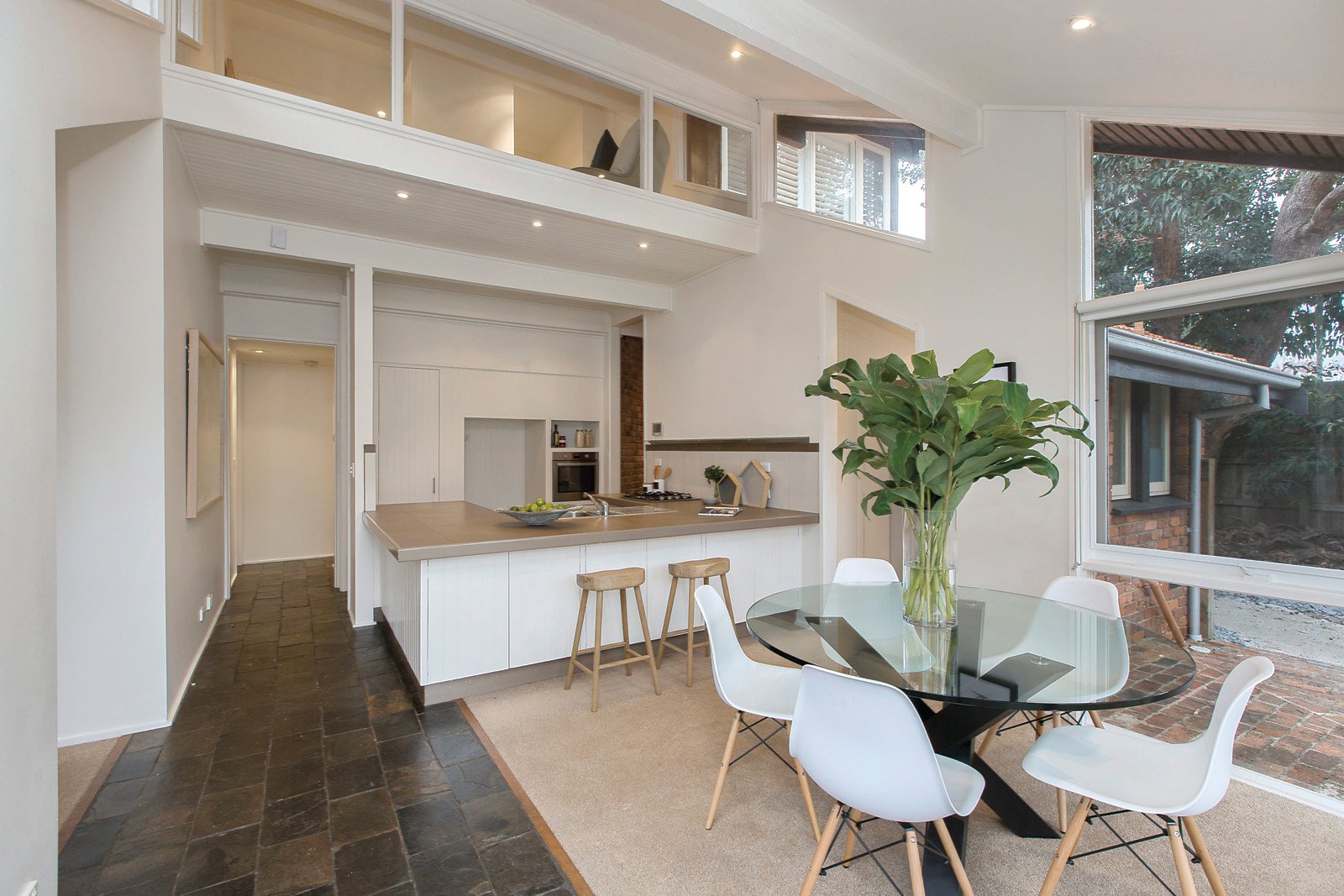 107 Linacre Road, Hampton, VIC