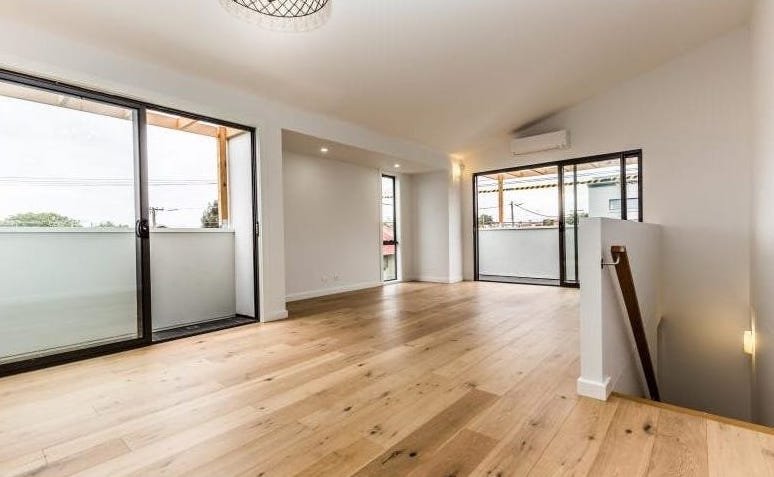 Gallery: 107 Simpson Street