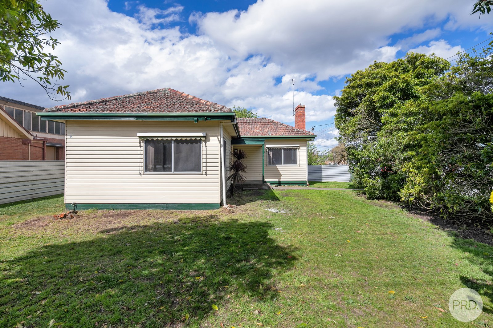 107 Sutton Street REDAN 2
