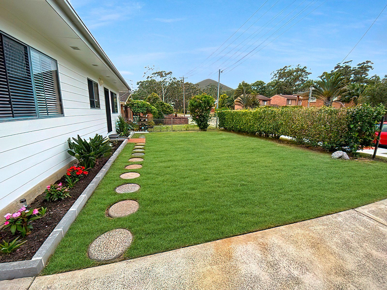 107 Tomaree Road SHOAL BAY 2