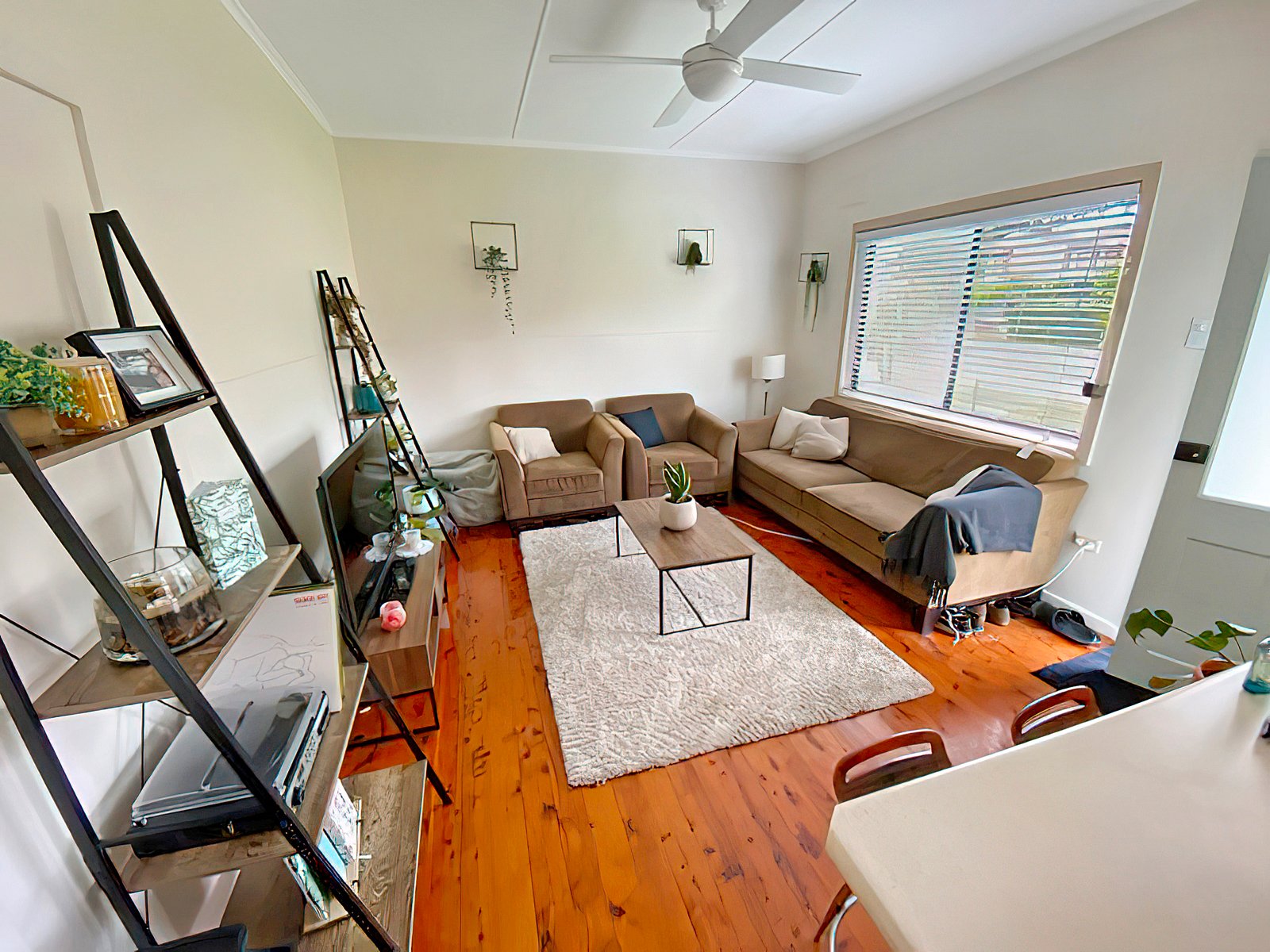 107 Tomaree Road SHOAL BAY 3