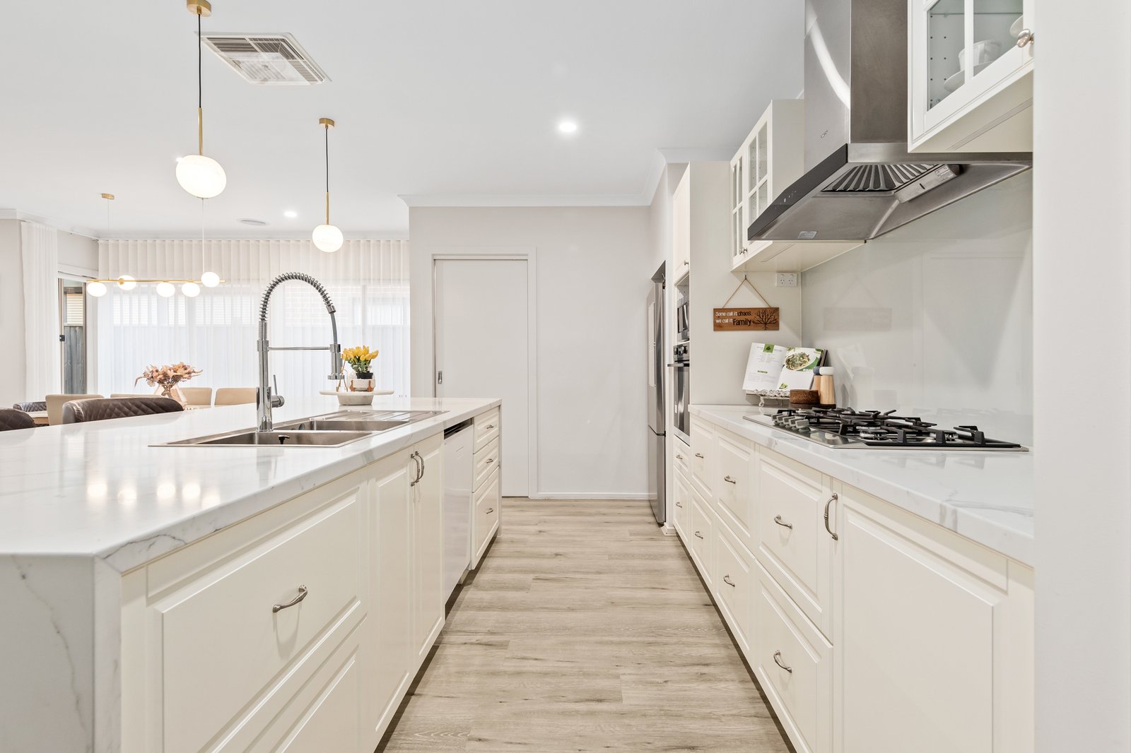 Gallery: 107 Tyers Lane