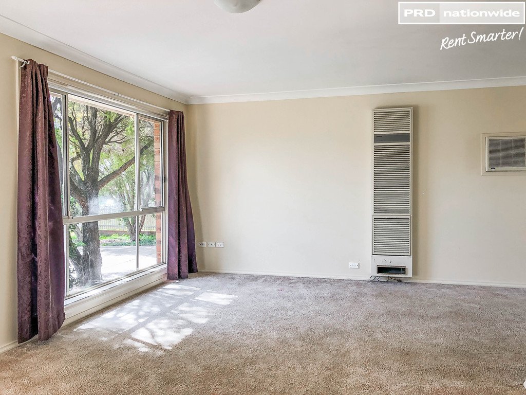 107 Undurra Drive GLENFIELD PARK 3