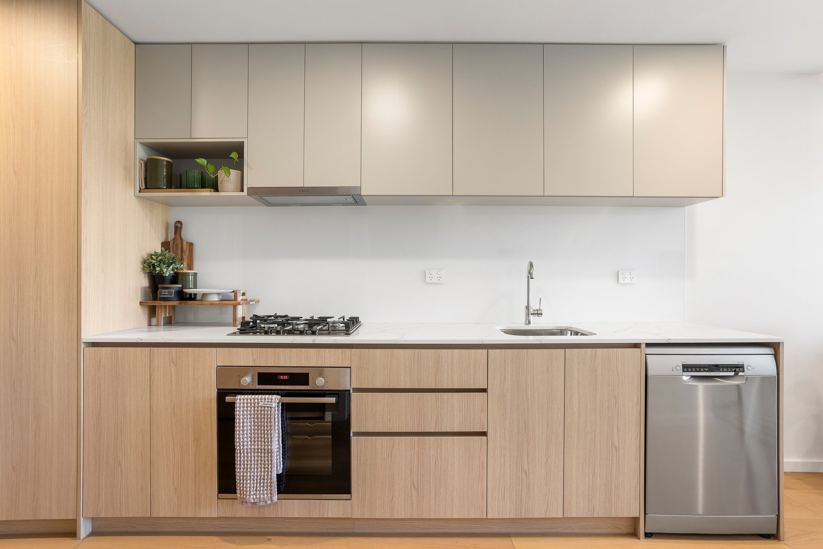 Gallery: 107/1090 Nepean Highway