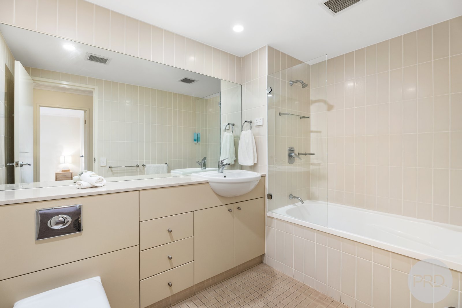 107/1A Tomaree Street NELSON BAY 11