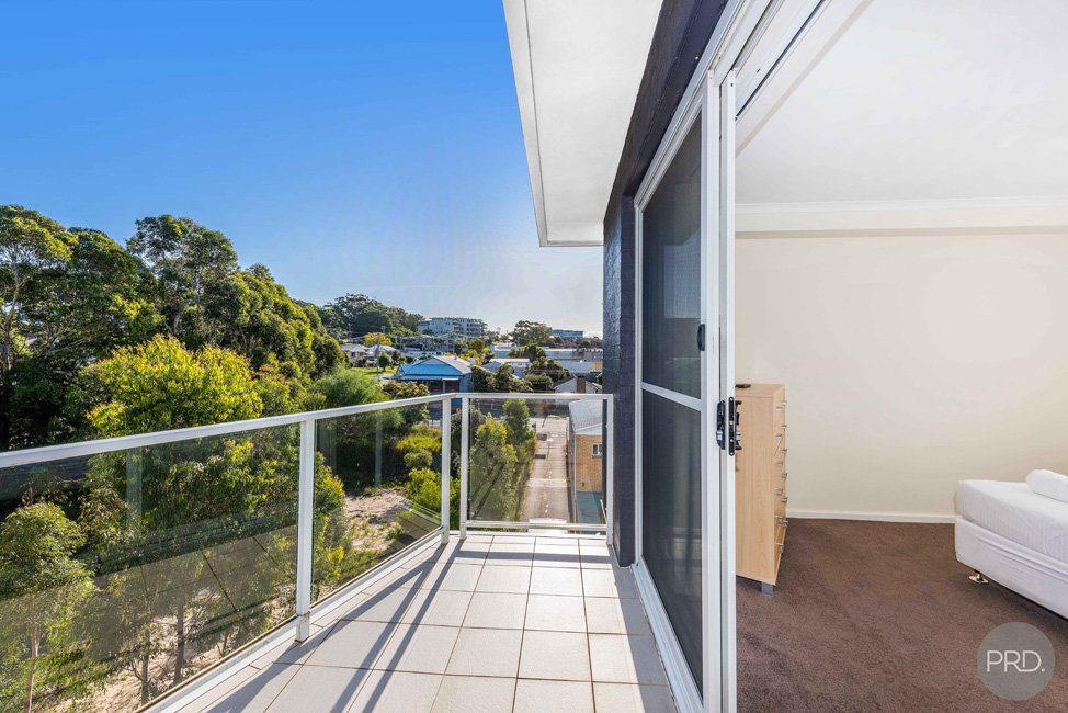 107/1A Tomaree Street NELSON BAY 9