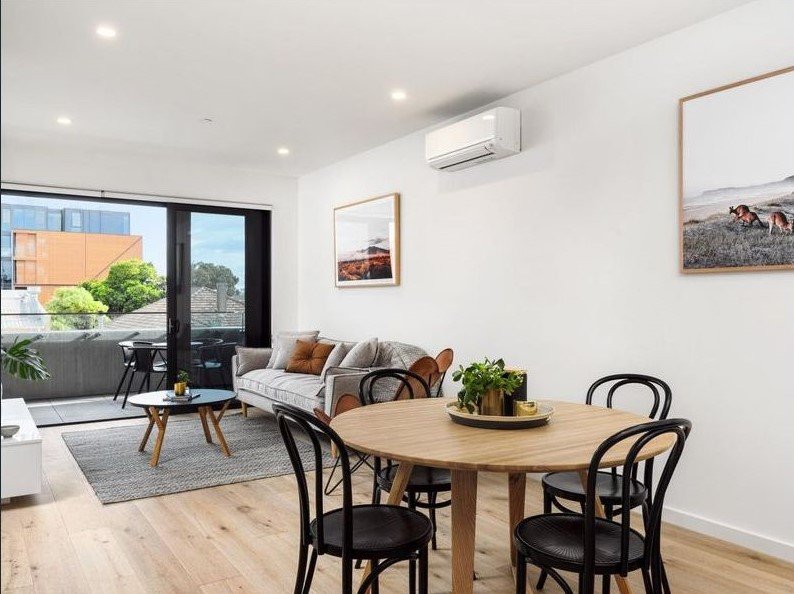 Gallery: 107/2-4 Littlewood Street