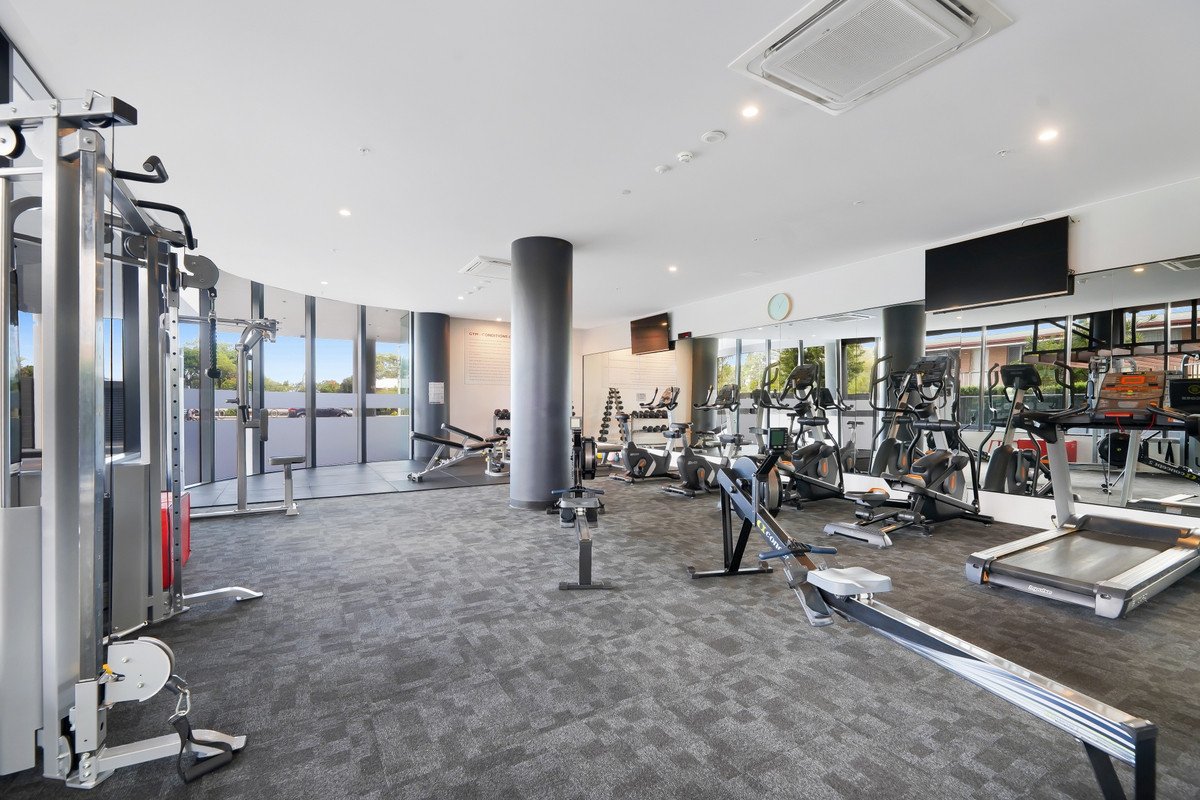 10/72 The Esplanade Burleigh Heads 21