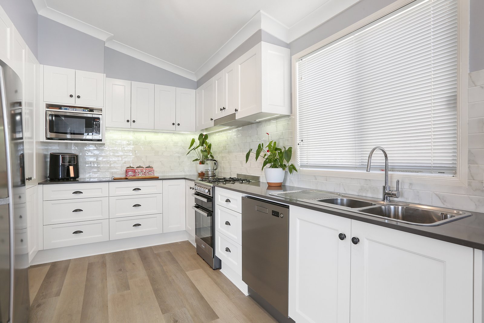 107/210 Windang Road WINDANG 4