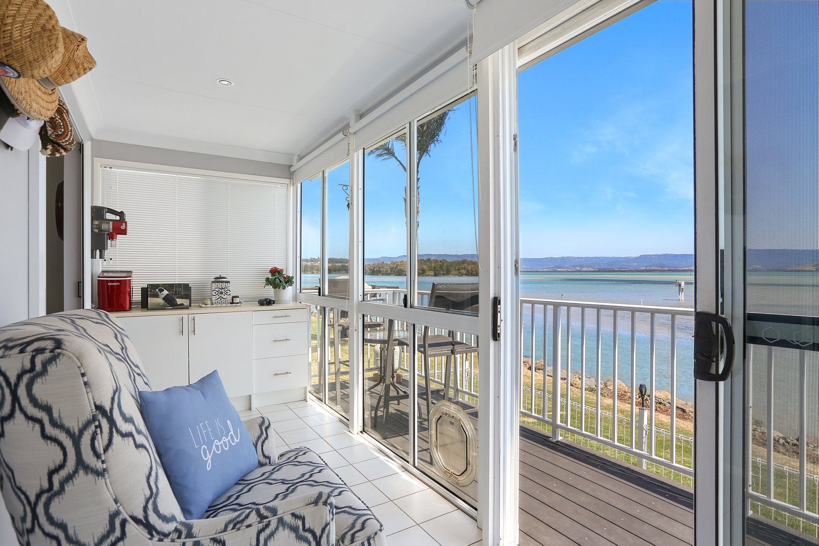 107/210 Windang Road WINDANG 6