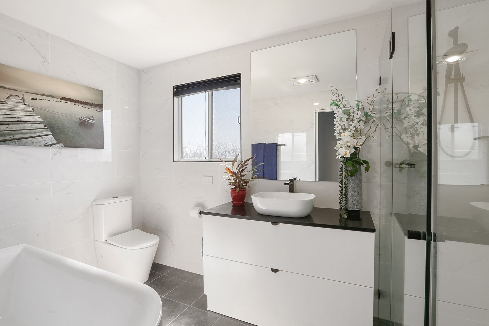 107/210 Windang Road WINDANG 8