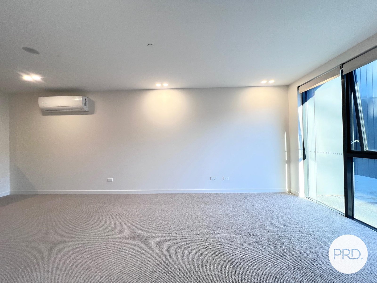 107/55 Dooring Street DICKSON 8